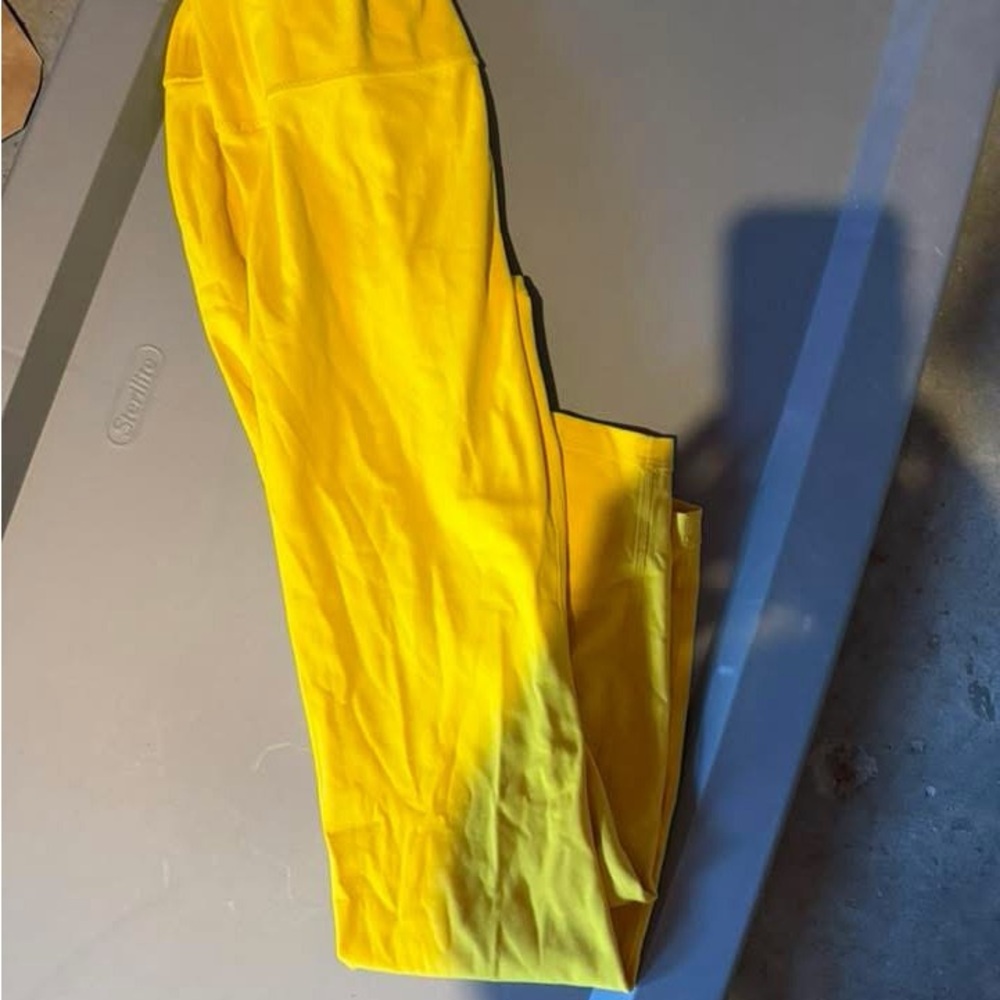 Bright Yellow Leggings